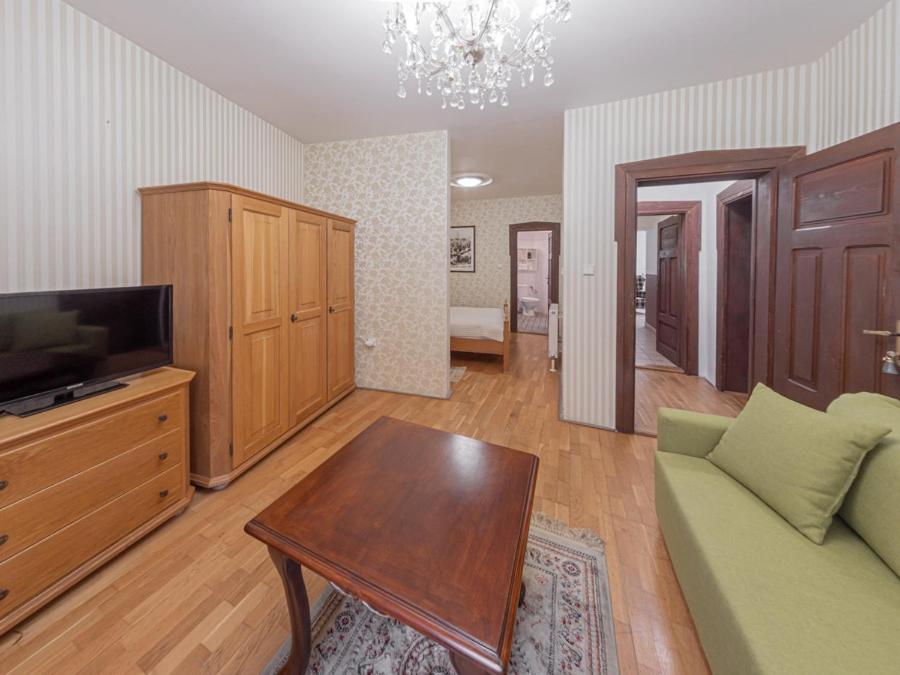 Salamander - Garni Hotel 3*