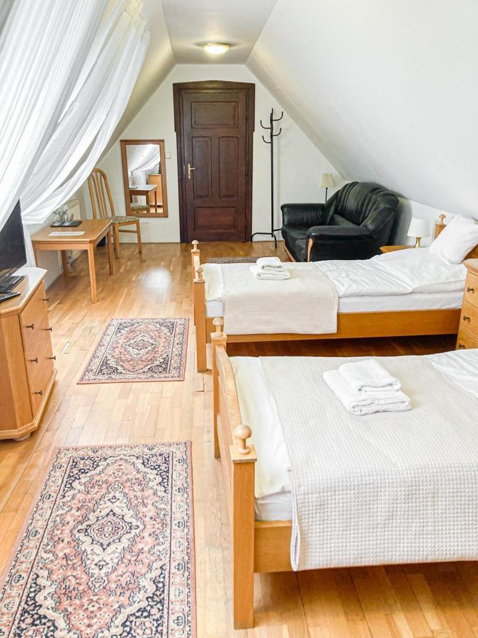 Salamander - Garni Hotel 3*